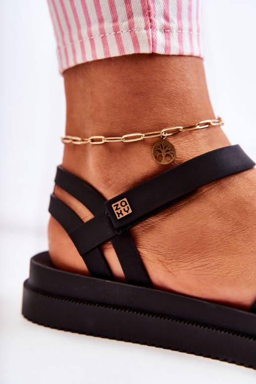 Naistesandaalid krõpsudega kinnitatav... Naistesandaalid krõpsudega kinnitatav...