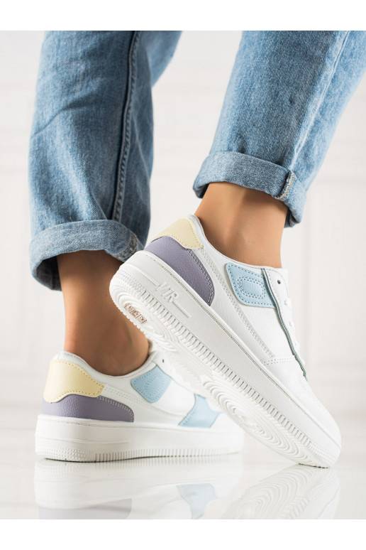 Klassikalise mudeli Sneakers apavi tüüpi jalanõud platvormiga 