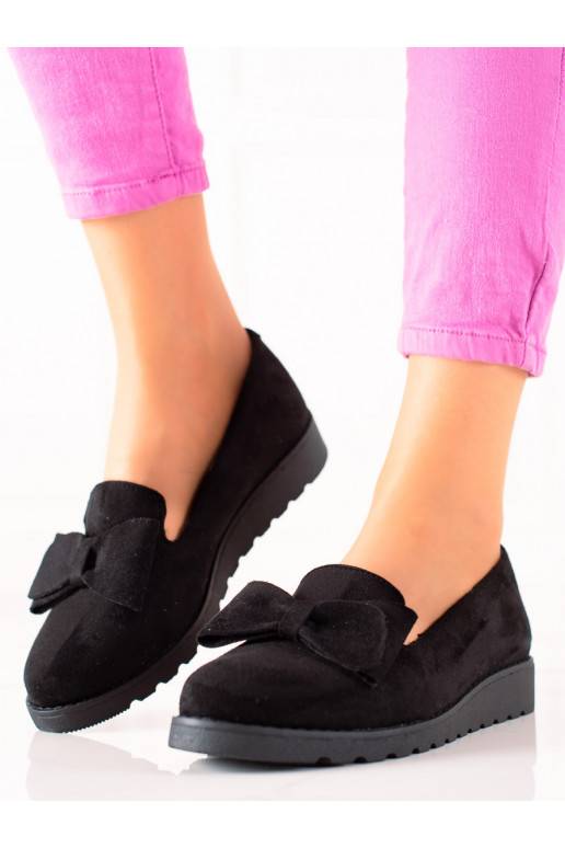 seemisnakhsed jalatsid lipsukesega