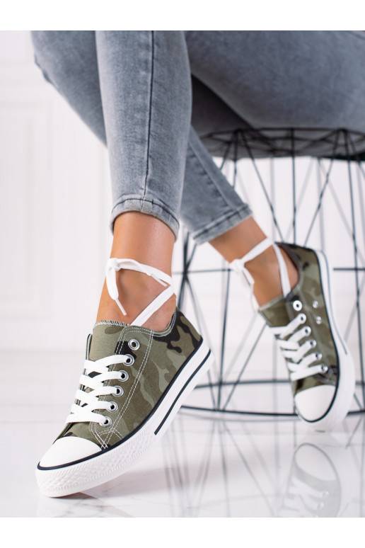 Klassikalise mudeli naiste saapad