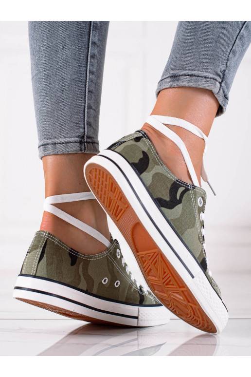 Klassikalise mudeli naiste saapad