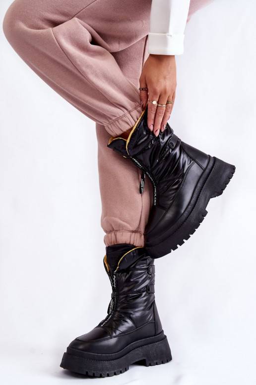 nööpidega lumesaapad tõmblukuga... nööpidega lumesaapad tõmblukuga...