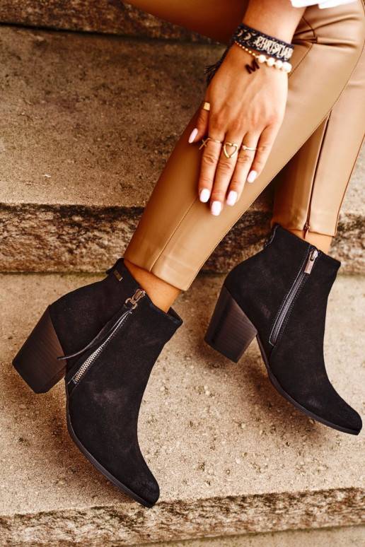 Naiste poolsaapad Big Star mustad Naiste poolsaapad Big Star mustad