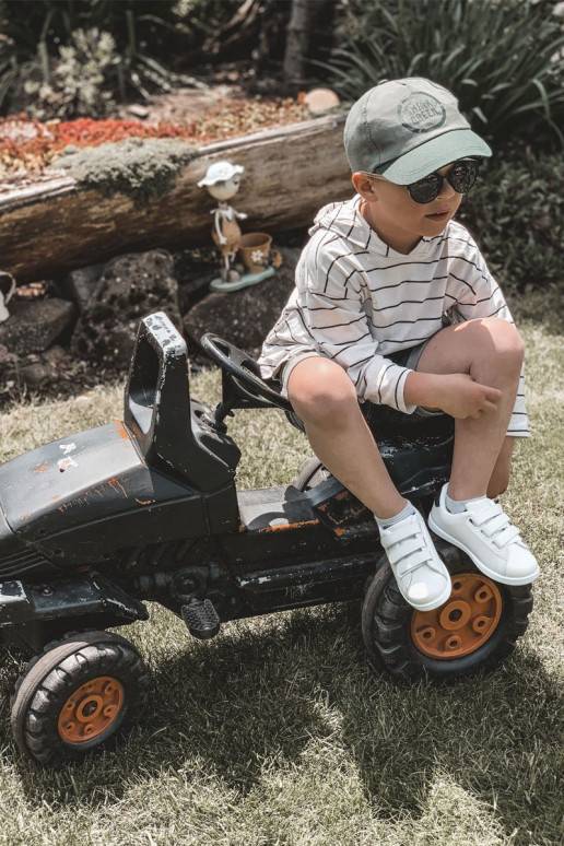 Laste jalanõud Spordijalatsid... Laste jalanõud Spordijalatsid...