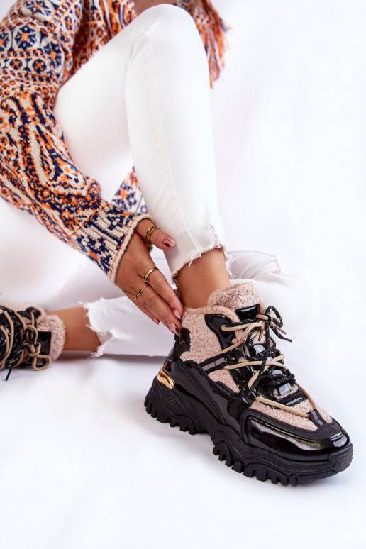 voodriga spordijalatsid jalanõud... voodriga spordijalatsid jalanõud...