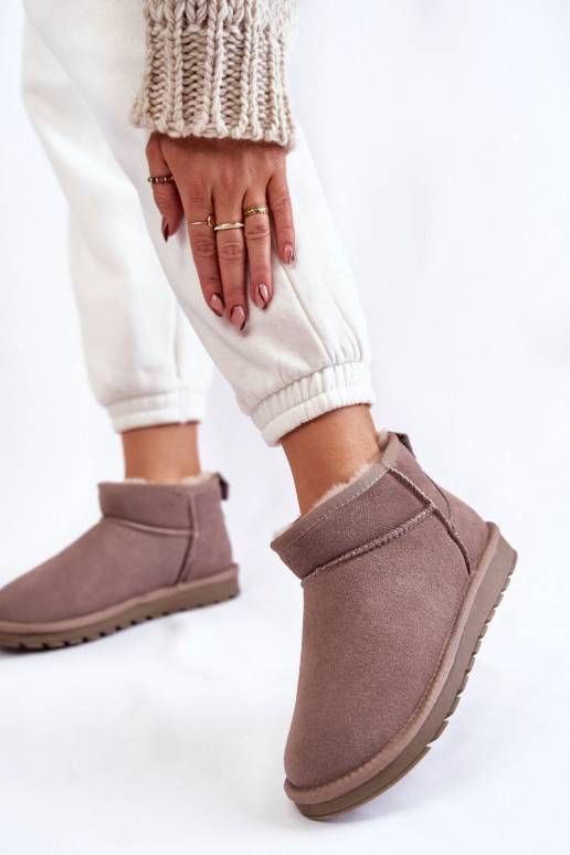 Seemisnakhsed nööpidega lumesaapad... Seemisnakhsed nööpidega lumesaapad...