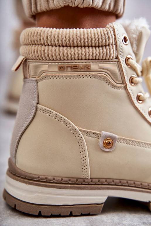 Naiste poolsaapad jalanõud beeži... Naiste poolsaapad jalanõud beeži...