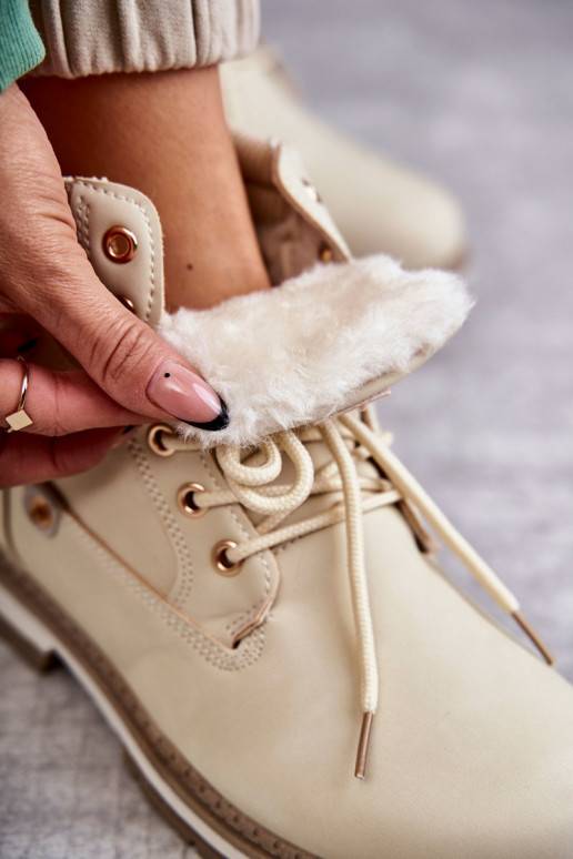 Naiste poolsaapad jalanõud beeži... Naiste poolsaapad jalanõud beeži...