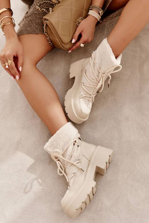 Naiste poolsaapad nööpidega... Naiste poolsaapad nööpidega...