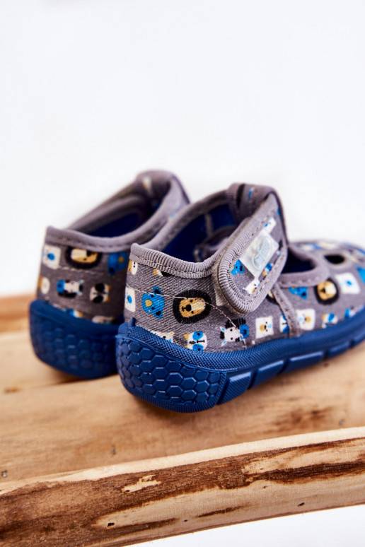 Kingad/sussid Befado Halli värvi