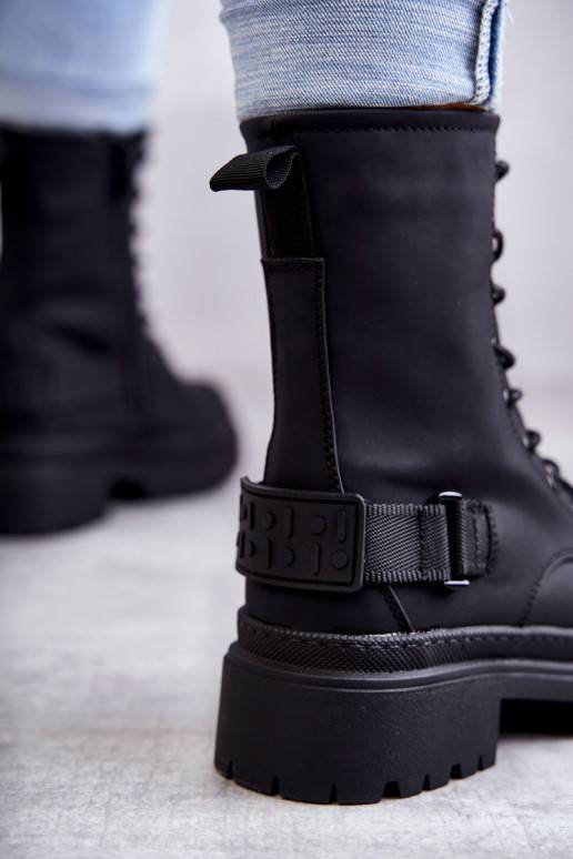 Naiste poolsaapad voodriga tõmblukuga... Naiste poolsaapad voodriga tõmblukuga...