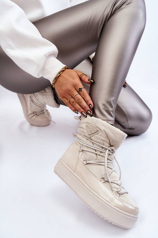 Moekad nööpidega lumesaapad... Moekad nööpidega lumesaapad...