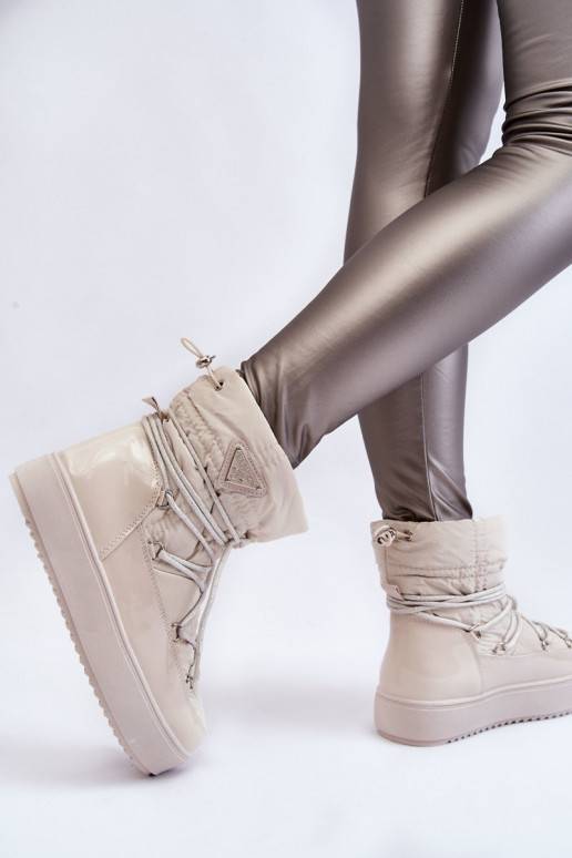 Moekad nööpidega lumesaapad... Moekad nööpidega lumesaapad...