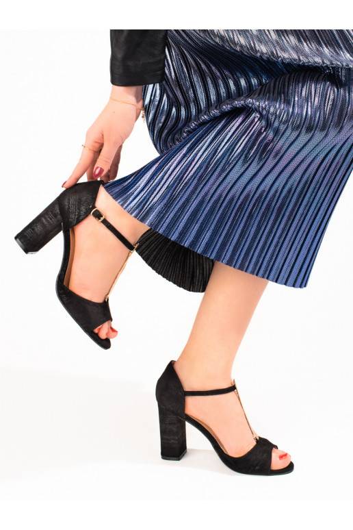 Must   kingad  Shelovet