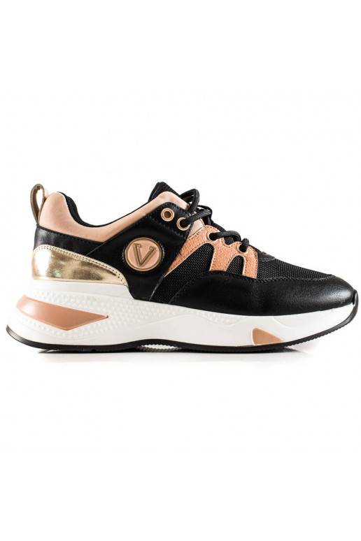  Tossud mudeli kingad Vinceza must-