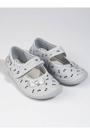 Halli värvi buty  Viggami Kalina