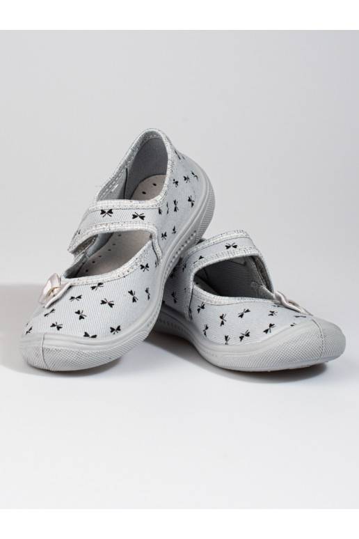 Halli värvi buty  Viggami Kalina