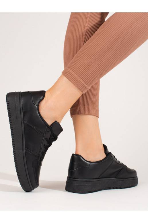 Must spordijalatsidy Shelovet 