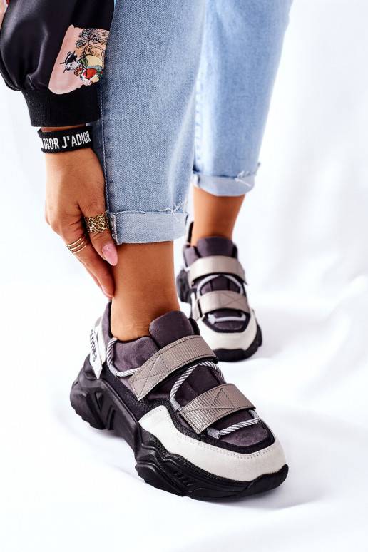 Moekad vabaajajalatsid mustad Katerini Moekad vabaajajalatsid mustad Katerini