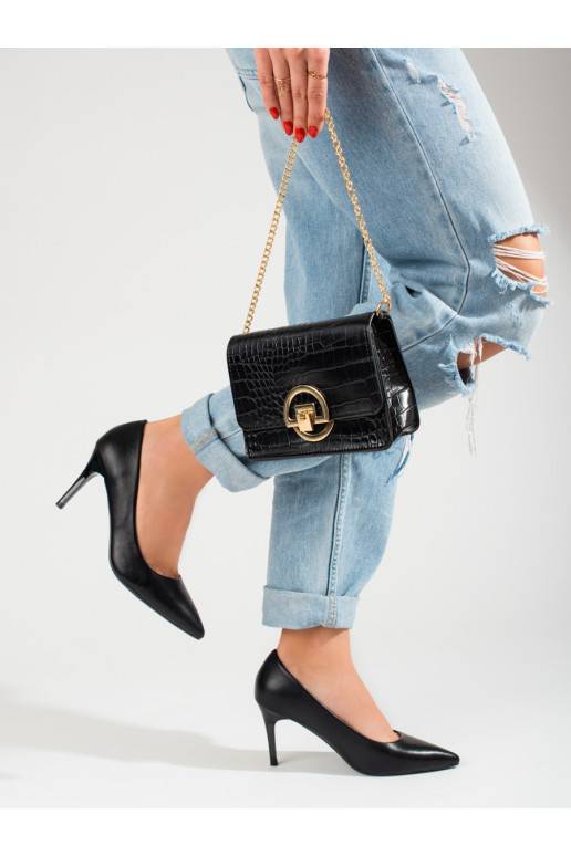   Mustad poolsaapad  Shelovet