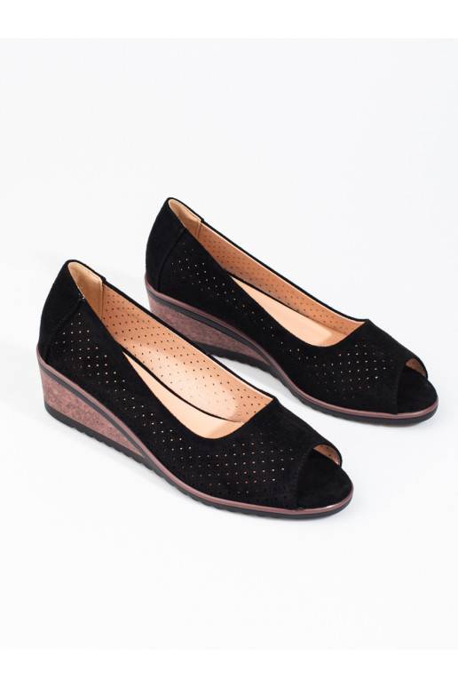    poolsaapad  Potocki Mustad