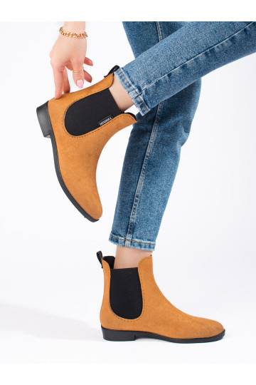 Kummikud  pruunid värvi kingad T.Sokolski