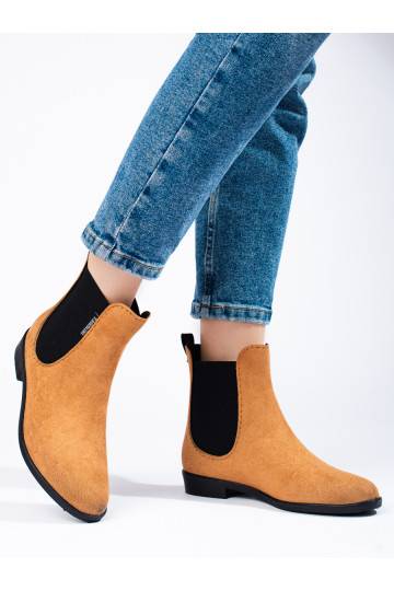 Kummikud  pruunid värvi kingad T.Sokolski  2