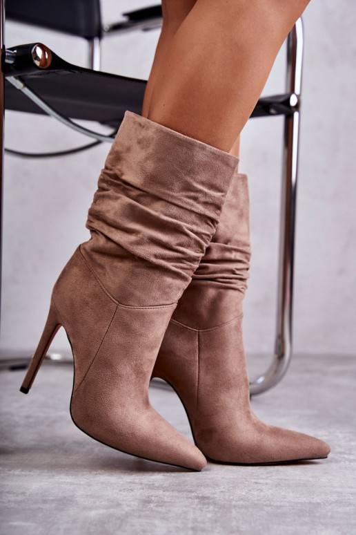 Naiste poolsaapad pika säärega saapad... Naiste poolsaapad pika säärega saapad...