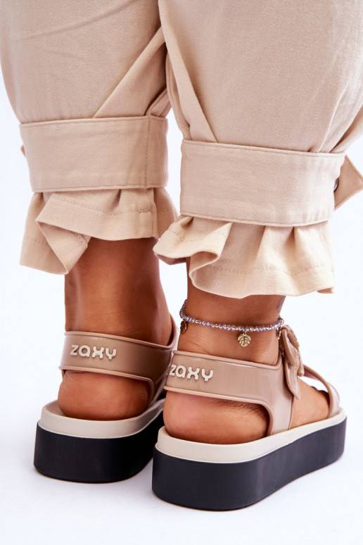 Sandaalid beeži värvi-mustad Sandaalid beeži värvi-mustad