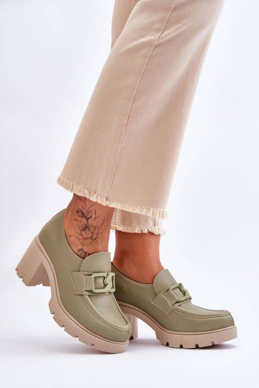 Elegantsed jalatsid kõrge jämeda...