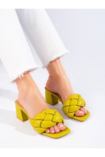 Rohelist värvi  plätud  Shelovet