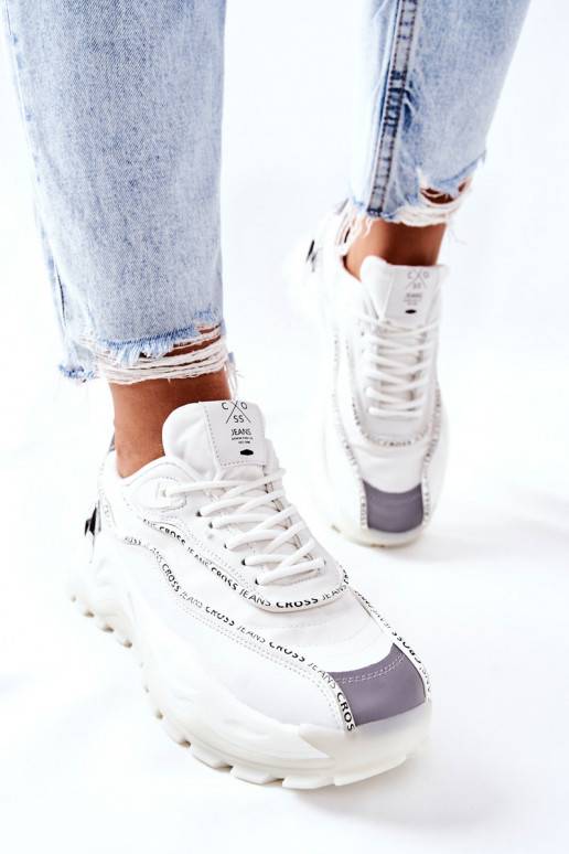 Sportliku stiiliga jalanõud Cross Jeans II2R4017C valget värvi