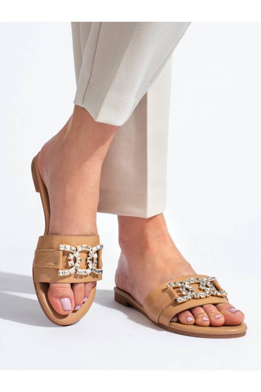   plätud z elegancką klamrą Shelovet