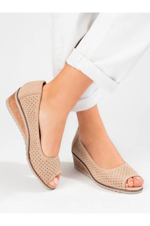 Poolsaapad Potocki beeži värvi