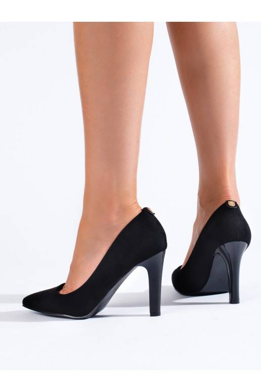 seemisnakhsed Mustad poolsaapad  Shelovet