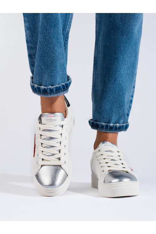 Valged klassikalise mudeli naiste tossud Shelovet