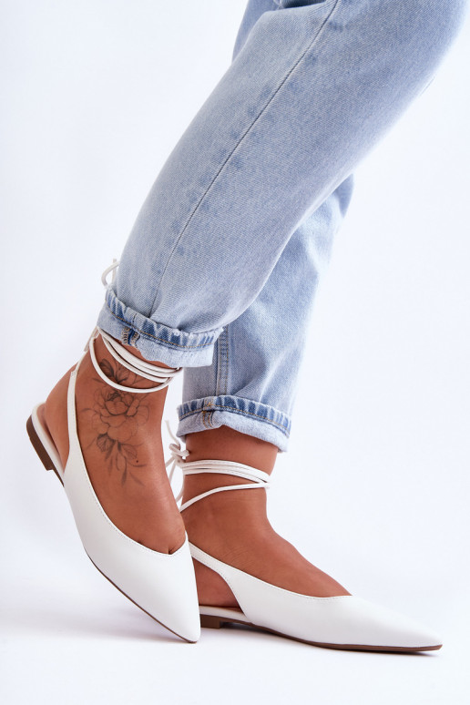 lipsudega baleriinad valget värvi...