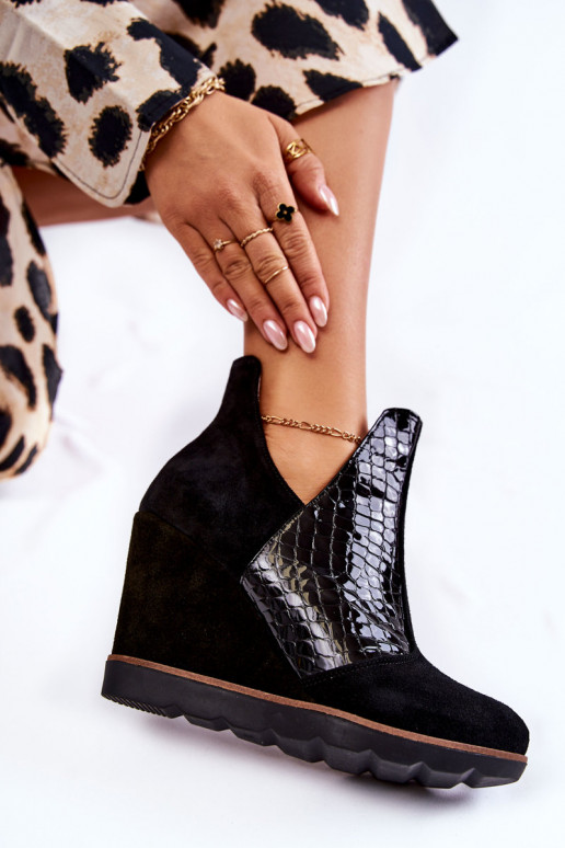 seemisnakhsed Naiste poolsaapad...