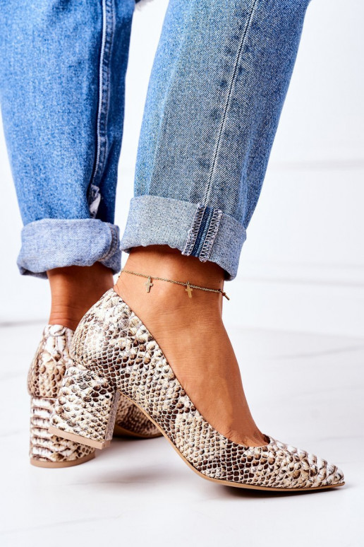 Kingad Shoes Kuldset värvi Kingad Shoes Kuldset värvi