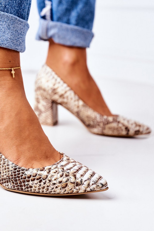 Kingad Shoes Kuldset värvi Kingad Shoes Kuldset värvi