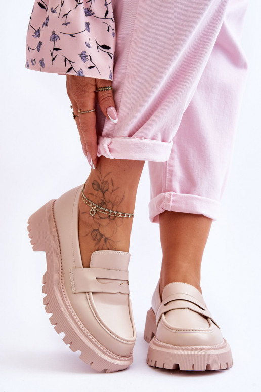 Mokassiinid platvormiga beeži värvi... Mokassiinid platvormiga beeži värvi...