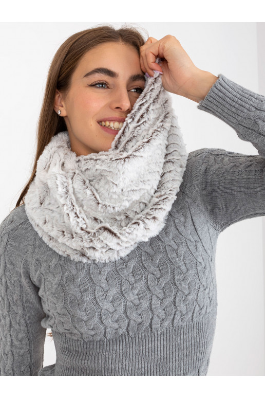 Valge-tumepruun kunstkarusnahast...